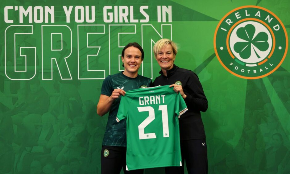 Republic of Ireland manager Vera Pauw presents Ciara Grant with her jersey ahead of the 2023 Women's World Cup