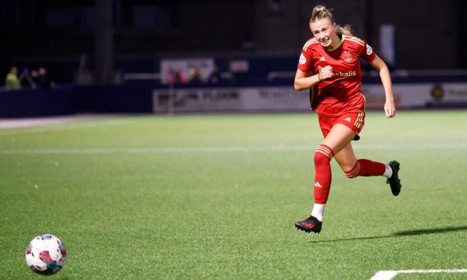 Hannah Innes in action for Aberdeen in a SWPL match against Montrose at Links Park.