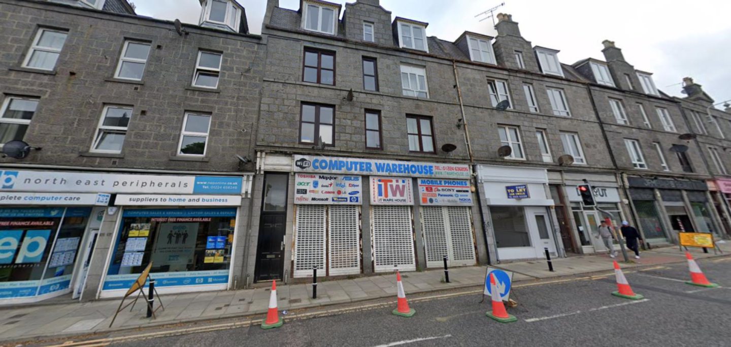 The vacant former computer shop "computer warehouse" on George Street in Aberdeen
