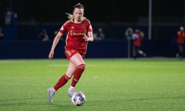 Chloe Gover in action for Aberdeen in a SWPL match against Montrose.