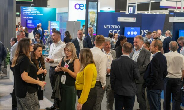 Networking at Offshore Europe 2023