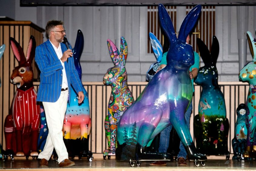 Bargain Hunt star Charles Hanson hosting the Big Hop Trail auction.