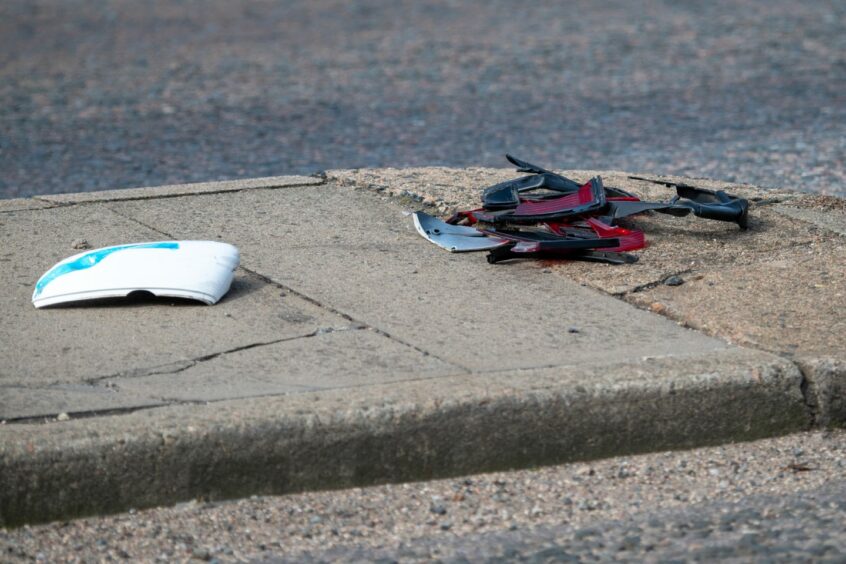 Debris on road following Ellon Road crash