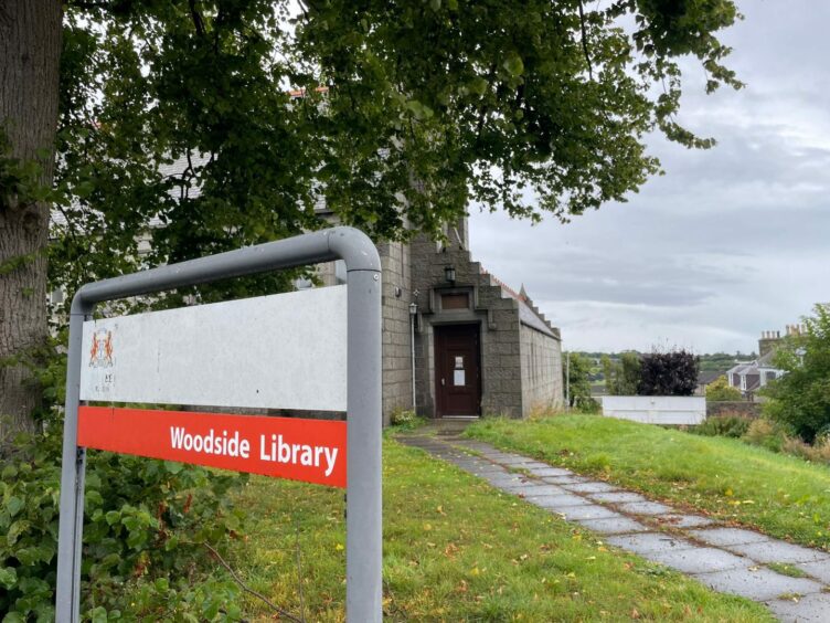 Woodside Library