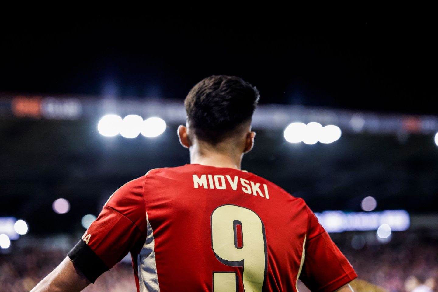 Aberdeen striker Bojan Miovski's back with a clear shot of the back of his shirt