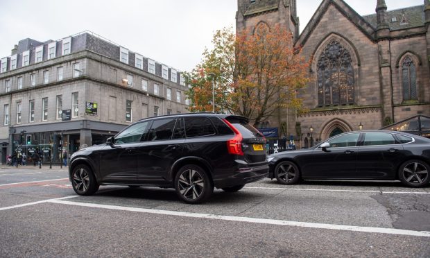 Most of the readers who took part in our poll think SUVs should not be banned from the city centre. 
 Image: Kath Flannery/DC Thomson