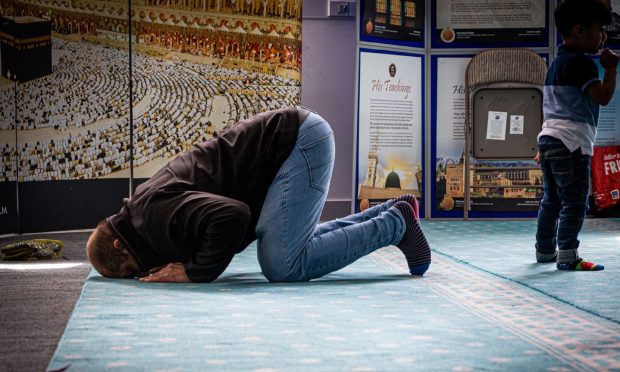 Prayers at Aberdeen Mosque and Islamic Centre (AMIC) in Frederick Street for Eid Al Fitr 2022. Image: Wullie Marr/DC Thomson