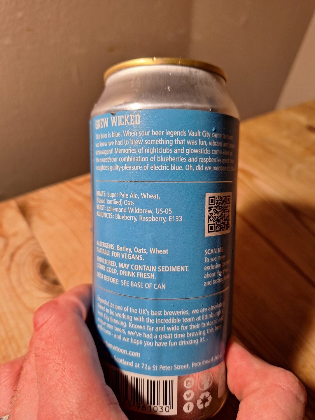 The back of the Brew Wicked can. 