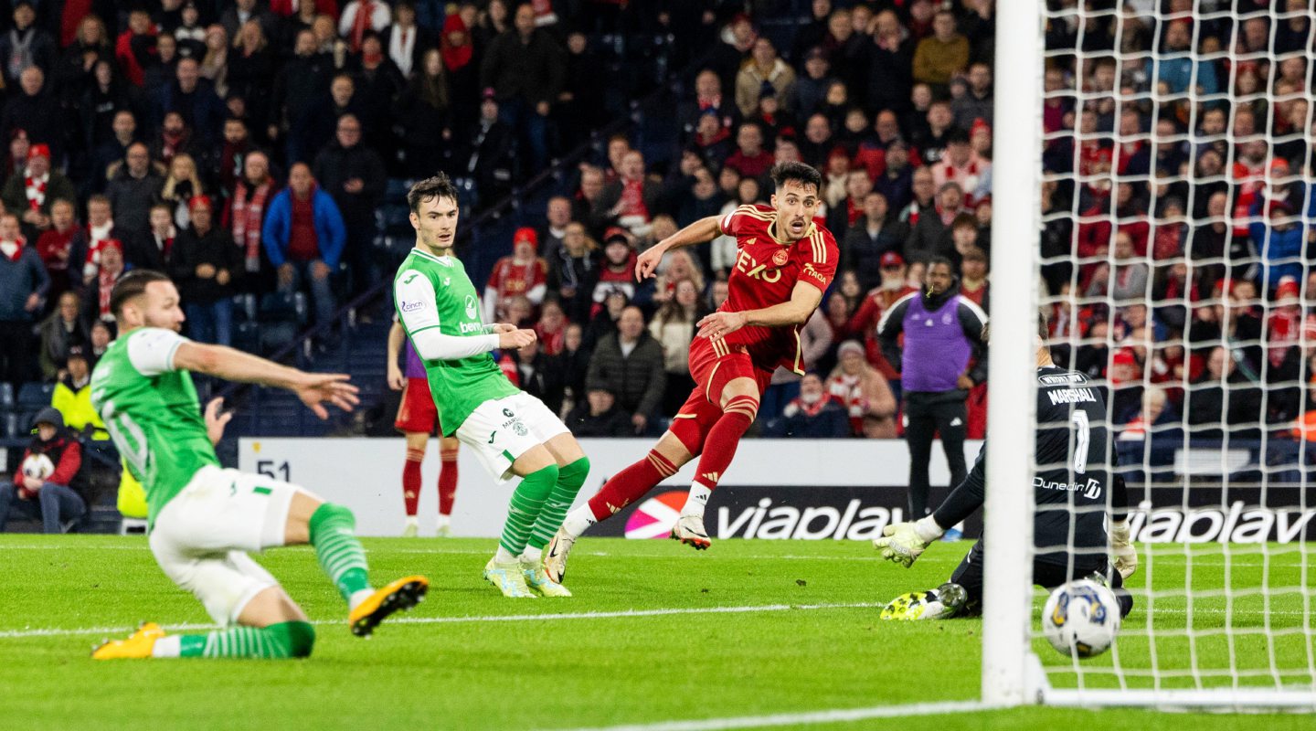 Bojan Miovski scores to make it 1-0 Aberdeen during the Viaplay Cup semi-final match with Hibs.