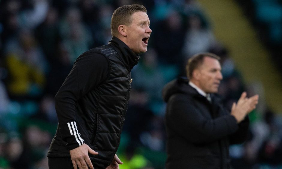 Aberdeen manager Barry Robson shouting during the celtic game