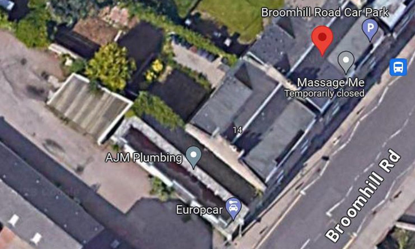 The flats on broomhill road on a map