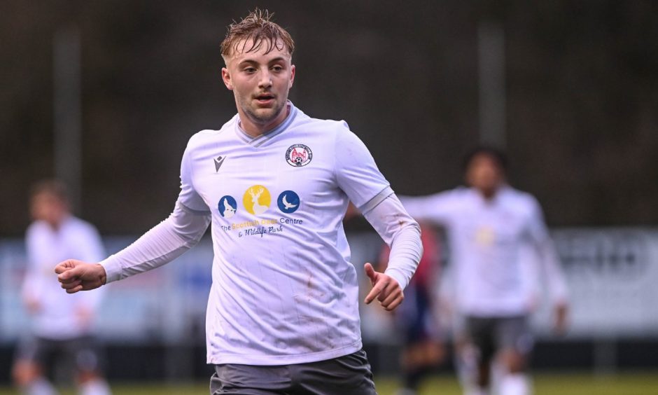 Grady McGrath in action for Brechin