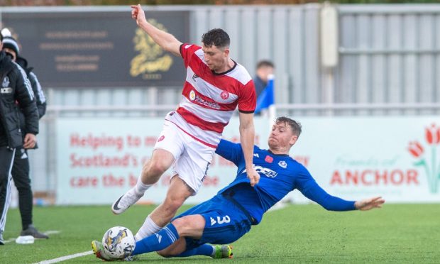 Rumarn Burrell continued his fine goalscoring form for Cove Rangers. Image: Jasperimage.