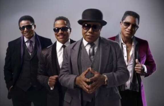 The Jacksons are coming to Elgin.