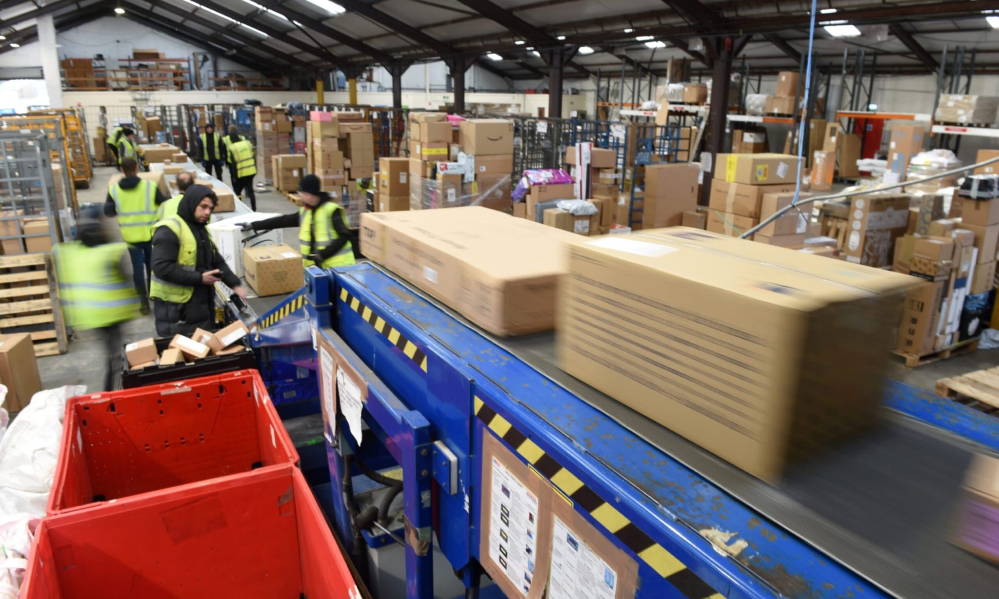 How Inverness courier M&H Carriers delivers Christmas parcels