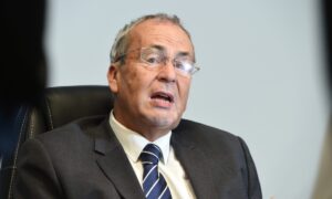 Ross County chairman Roy McGregor reveals 80 managers have contacted Staggies over vacancy