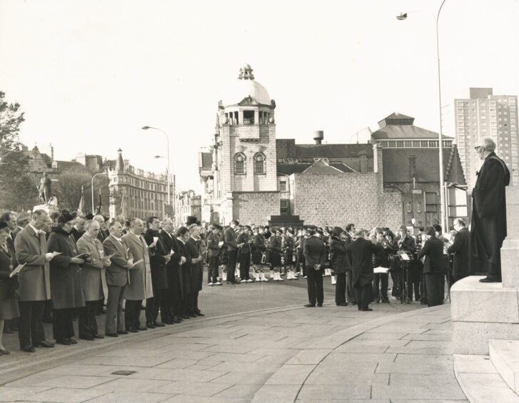 Picture shows; Remembrance day gathering. Aberdeen. Supplied by DCT Archives.
