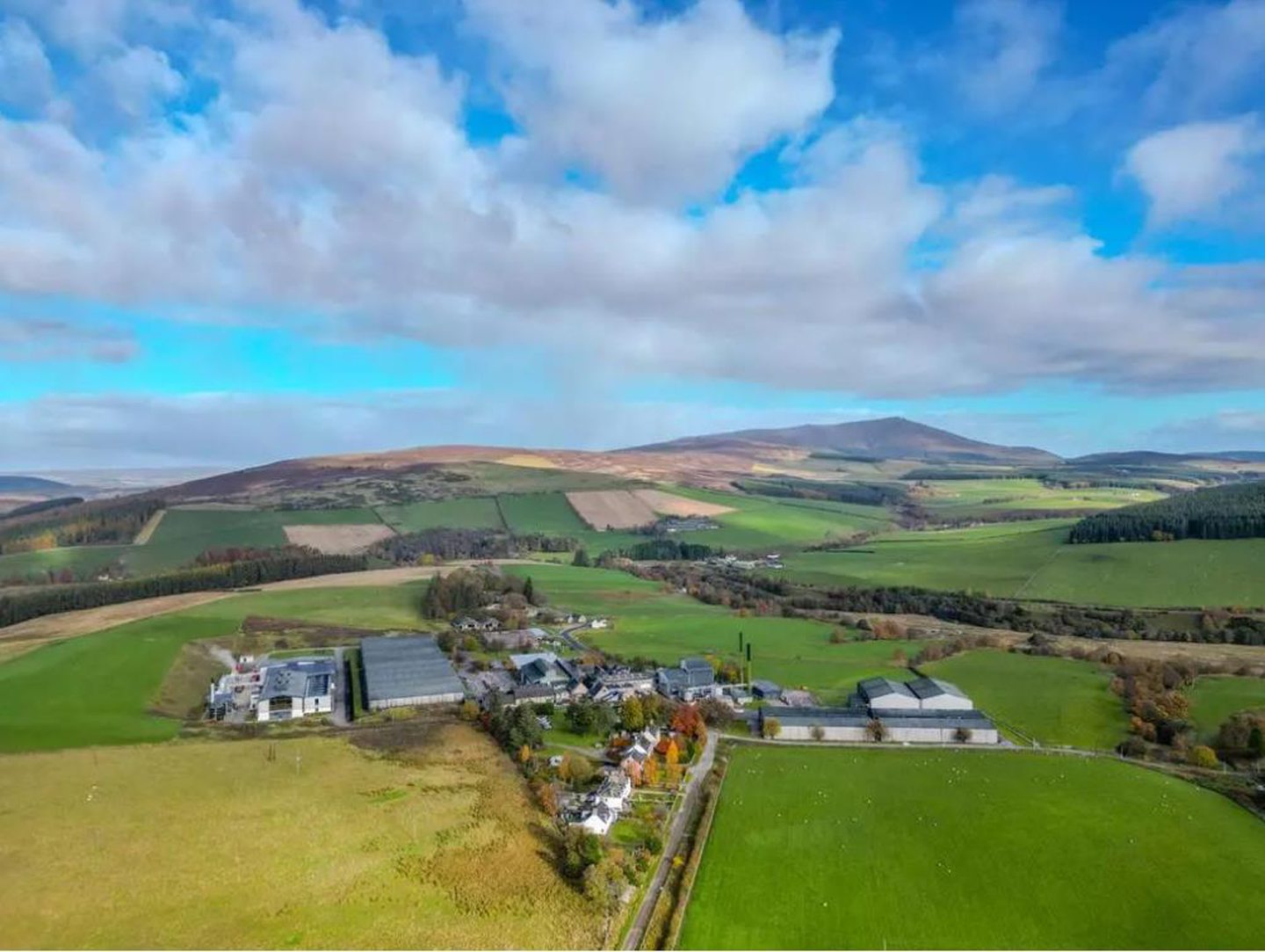 Sevenbedroom for sale near Glenlivet Distillery for £365k
