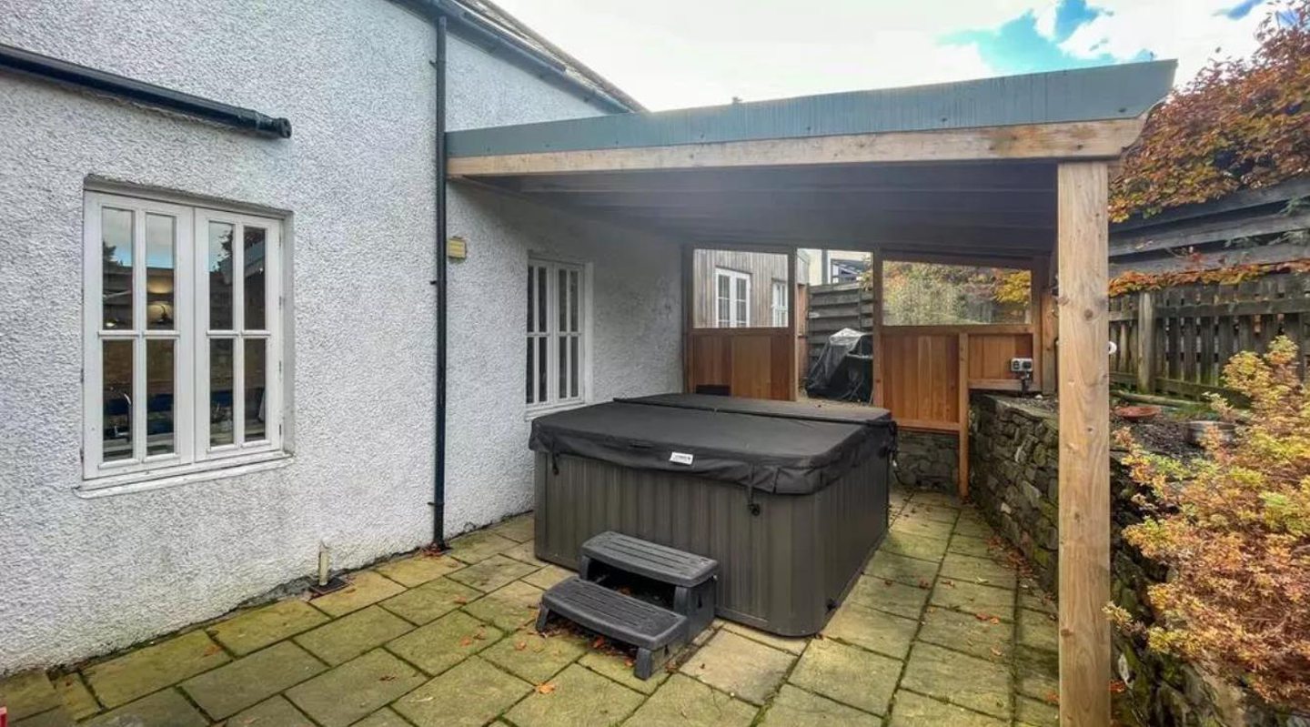 Sevenbedroom for sale near Glenlivet Distillery for £365k
