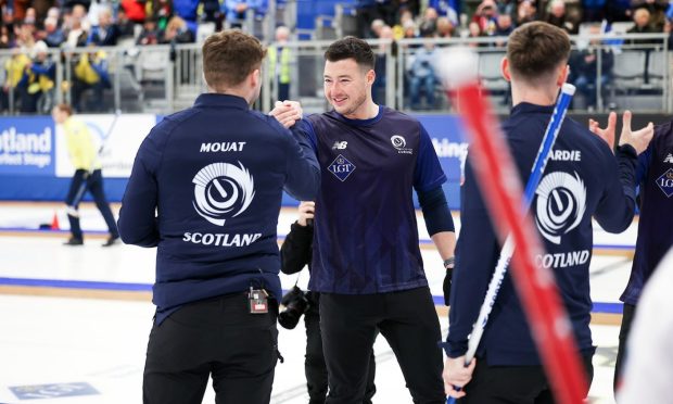 Scotland's Team Mouat will contest the gold-medal match at the European Curling Championships at Curl Aberdeen.
