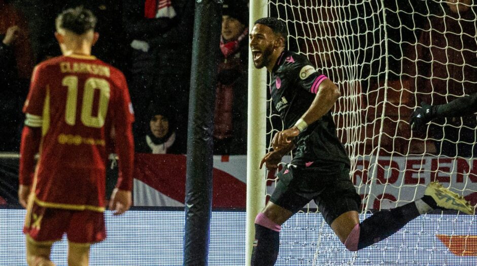 St Mirren's Jonah Ayunga celebrating after scoring