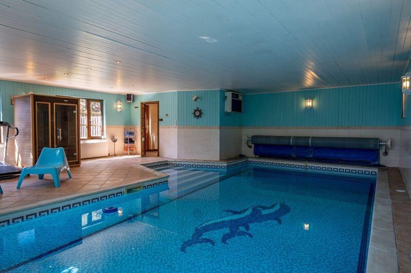 Port Elphinstone house with swimming pool for sale