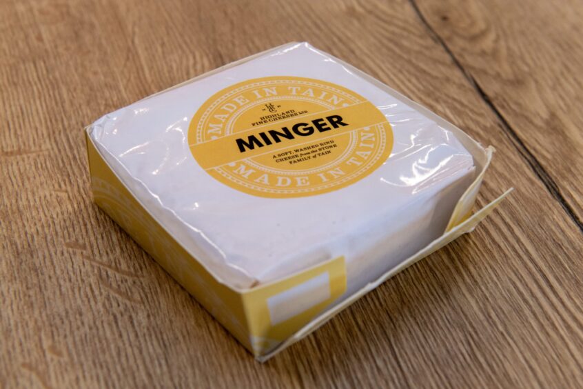 The Minger cheese in it's packaging