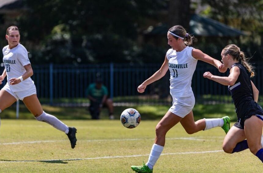 Millie Urquhart playing for Jacksonville University in Florida. 