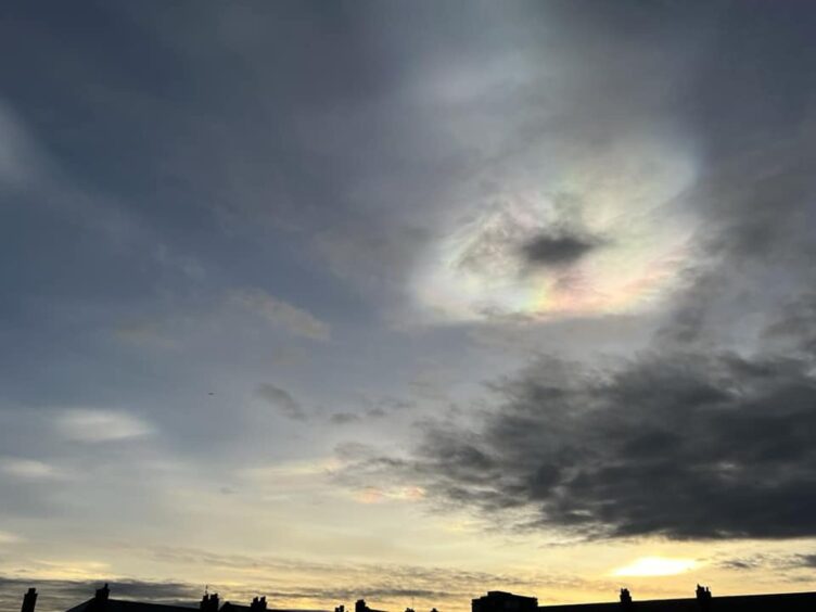 nacreous clouds