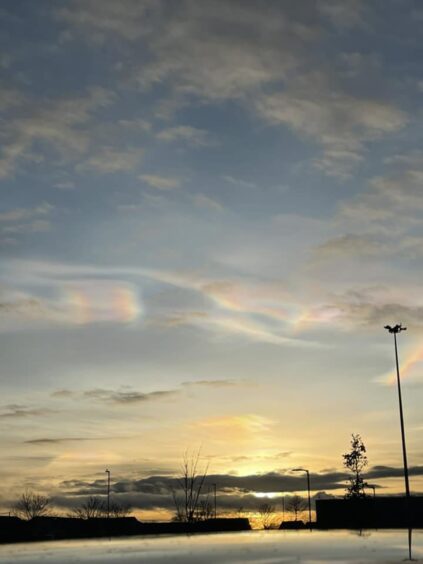 nacreous clouds