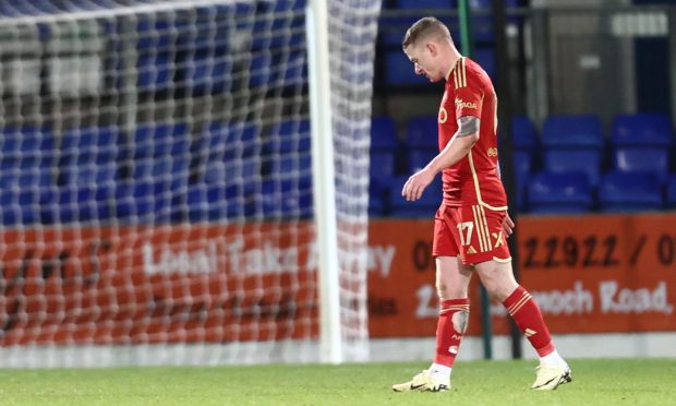 Aberdeen's Jonny Hayes looks dejected during the 2-0 loss to St Johnstone at Pittodrie. Image: Shutterstock