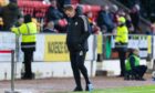 Aberdeen's Barry Robson was left dejected following his side's 1-1 draw at St Johnstone. Image: SNS