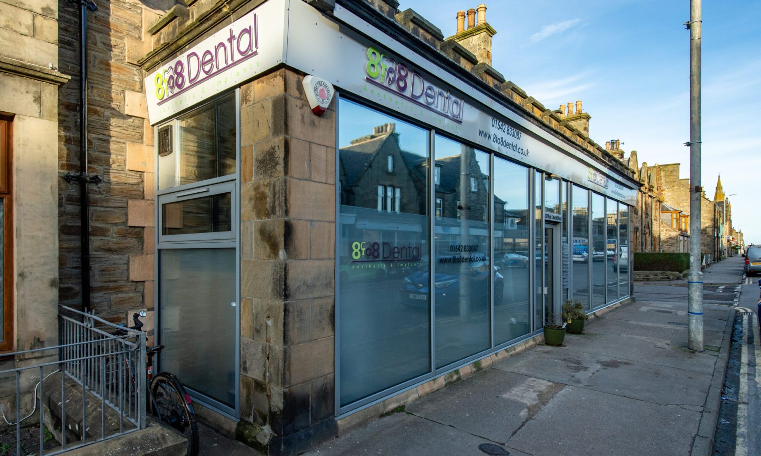 Exterior of 8to8 Dental in Buckie. 