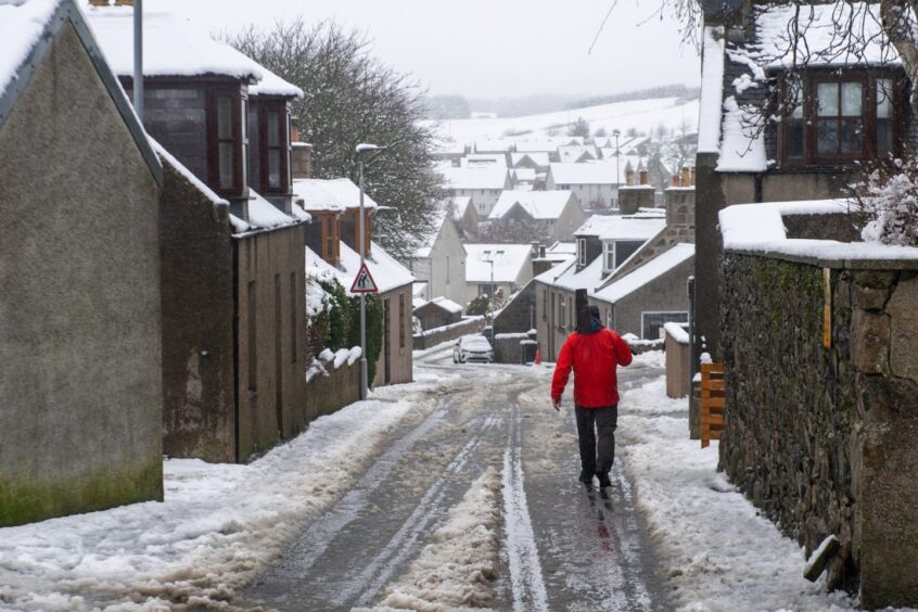 Snow in Oldmeldrum, Aberdeenshire.