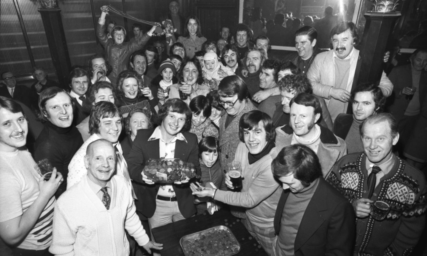Dons idol Joe Harper was invited to the Malt Mill to empty a sweetie jar full of cash donated by the pub's customers in 1976. Joe spilled out £75.66 which went towards buying a chair for a spina bifida child at Pitfodels School, near Cults. 
