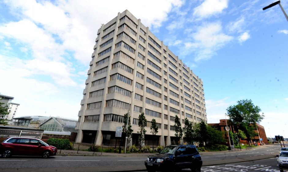 The former BT building on College Street could make for a fantastic rooftop bar. Image: Chris Sumner/DC Thomson