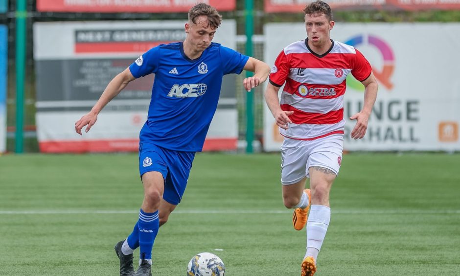 Arron Darge in action for Cove Rangers in a League One match against Hamilton Accies. Image: Dave Cowe.