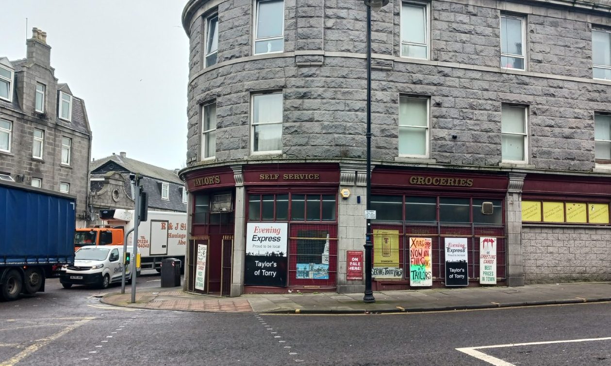 New plans have been lodged to bring Taylor's of Torry back to life.