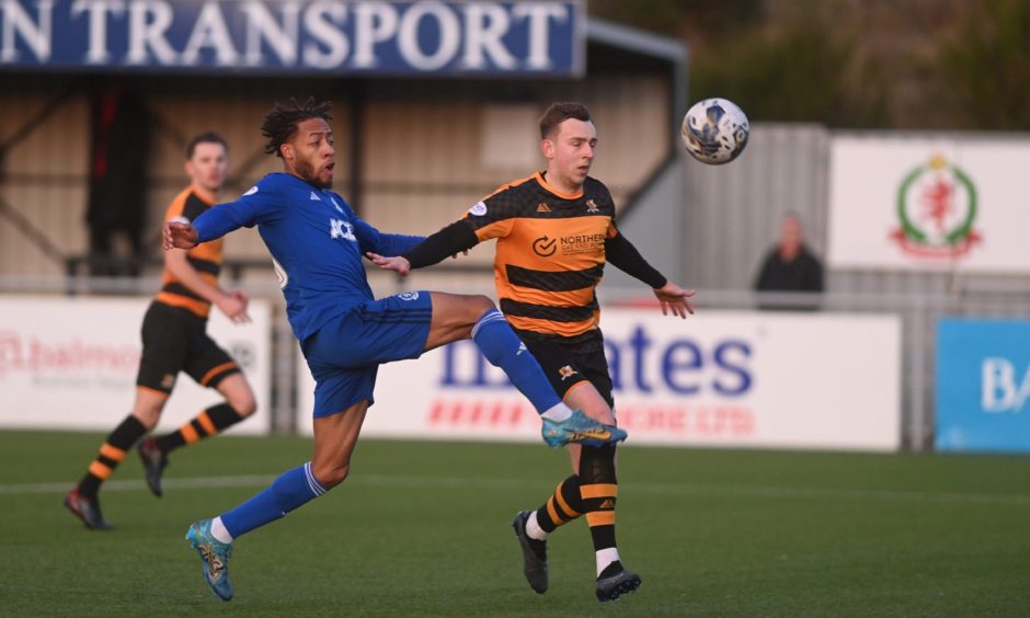 Cove Rangers strike Rumarn Burrell in League One action against Alloa Athletic at Balmoral Stadium.