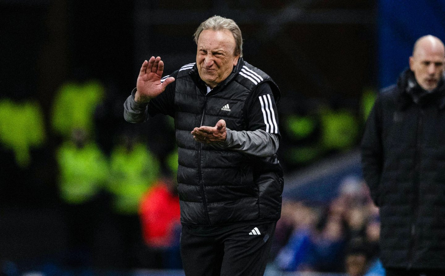 Aberdeen manager Neil Warnock during the 2-1 defeat to Rangers at Ibrox. Image: SNS