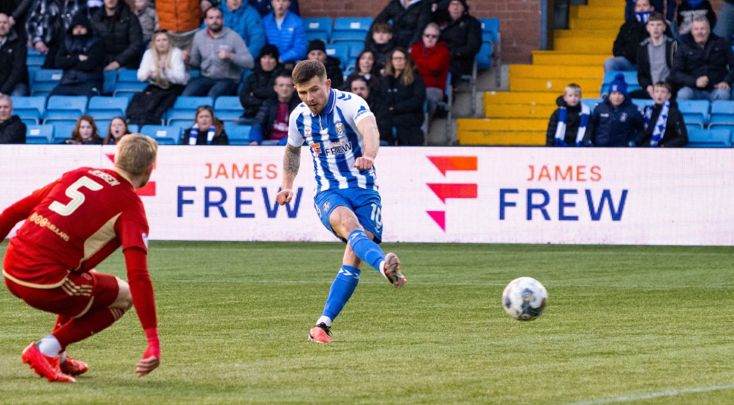 Kilmarnock's Matty Kennedy scores to make it 2-0 against Aberdeen at Rugby Park. Image: SNS
