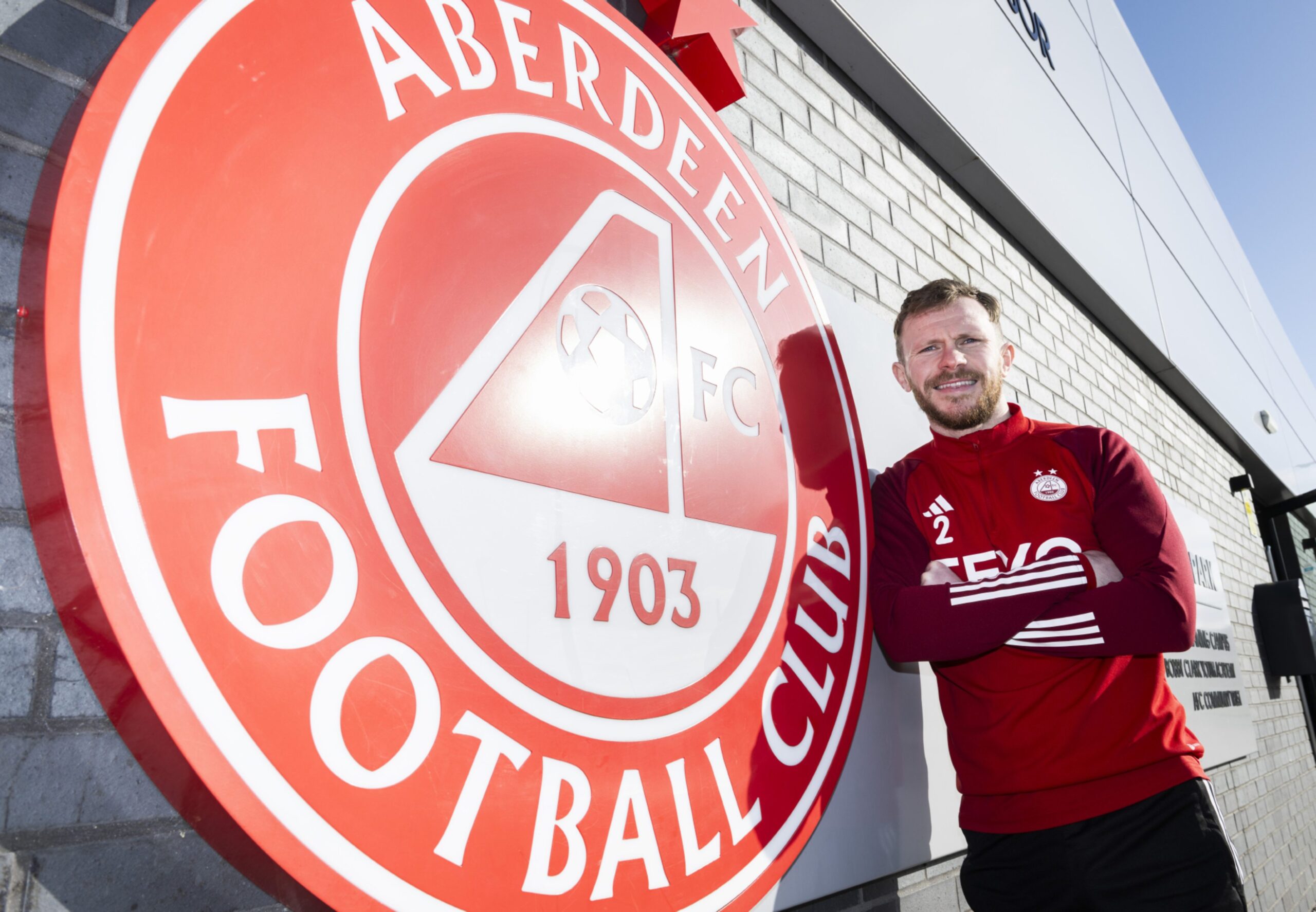 Aberdeen full-back Nicky Devlin pictured at Cormack Park ahead of the clash with St Johnstone. Image: SNS 