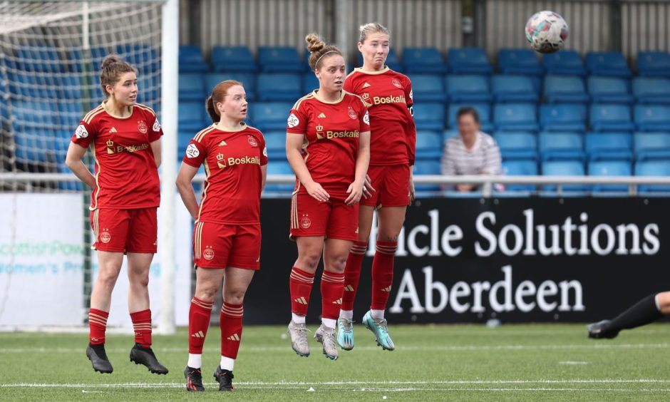 Laura Holden in action for Aberdeen Women in a SWPL match against Hamilton Accies.