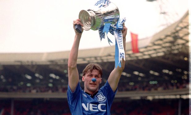 Duncan Ferguson after winning the FA Cup final against Manchester United in 1995.
