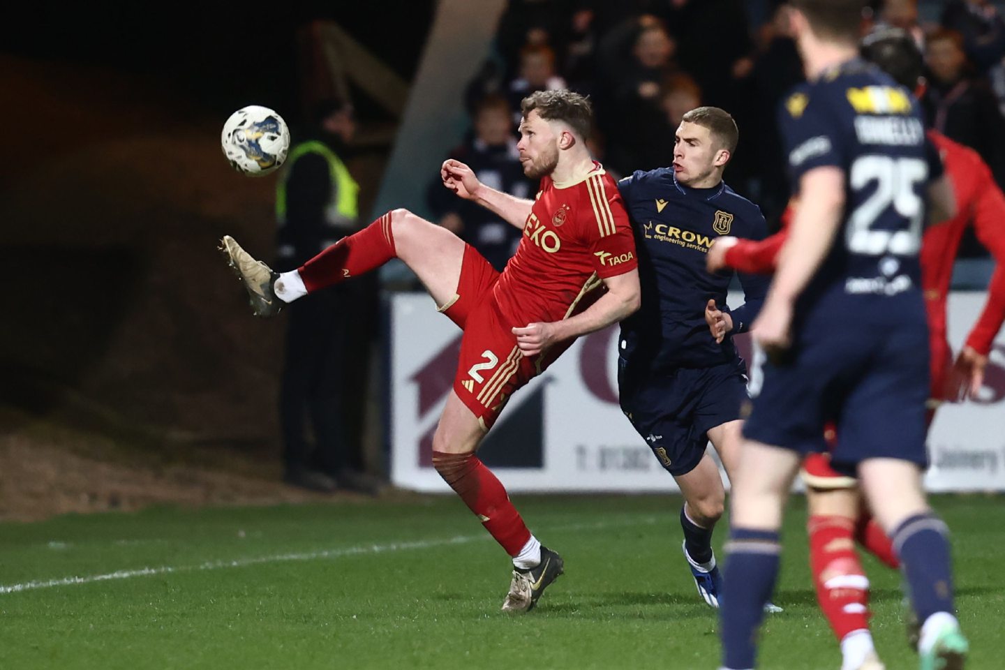 Aberdeen defender Nicky Devlin in action during the 1-0 Premiership loss at Dundee. Image: Shutterstock 