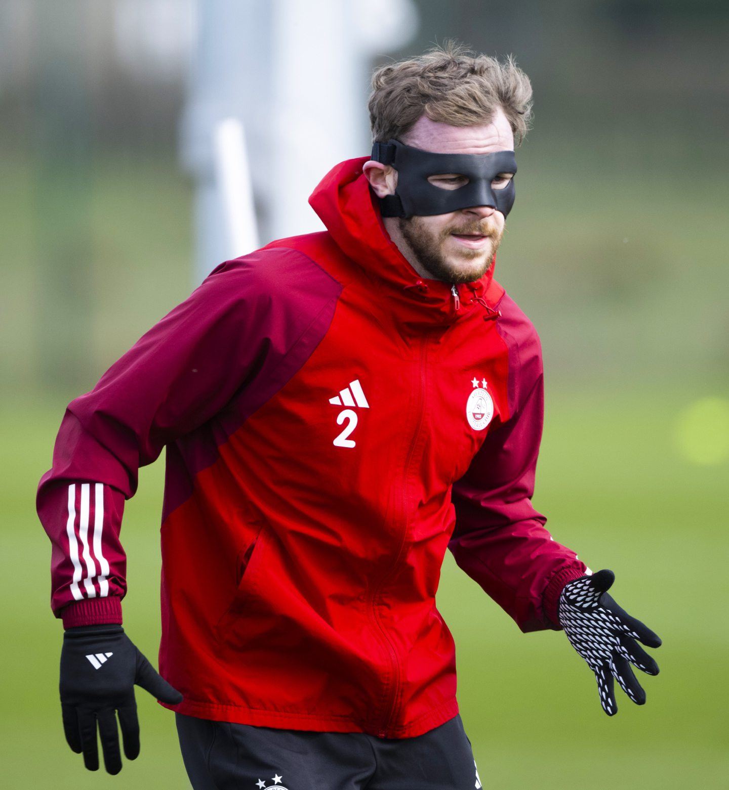 Aberdeen defender Nicky Devlin during an Aberdeen training session at Cormack Park, on March 29, 2024. Image: SNS 