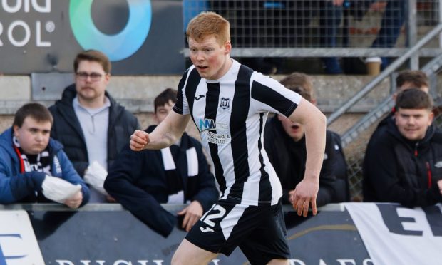 Jevan Anderson suffered a shoulder injury in Elgin's defeat at Annan