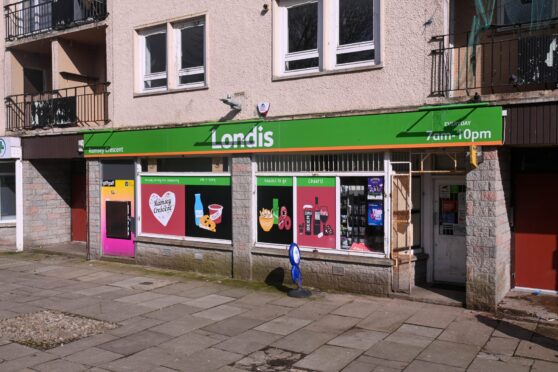 Evening Express / Press and Journal
CR0047609
Londis, Ramsay Crescent, Garthdee, Aberdeen
Locator of Londis newsagent
Friday 29th March 2024
Image: Darrell Benns/DC Thomson