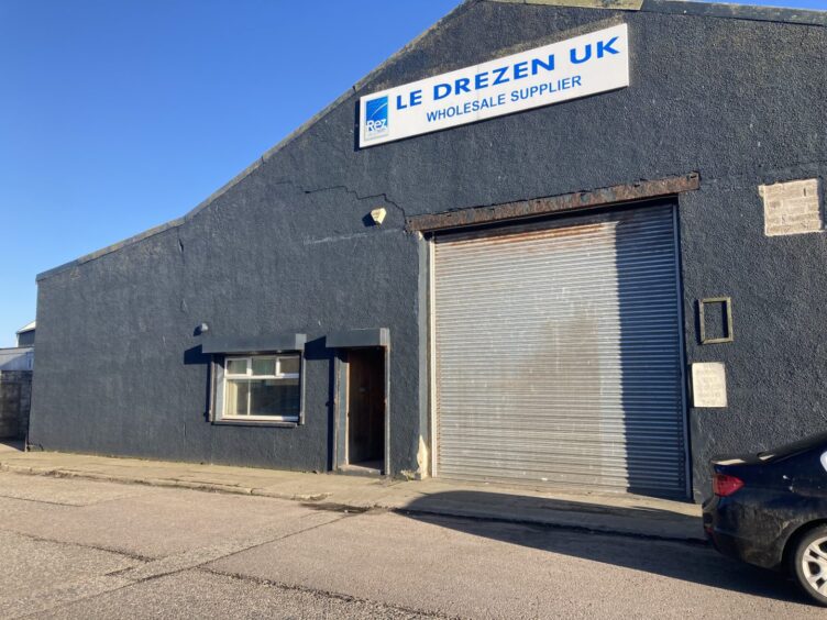 The industrial unit available for let on Harbour Road.