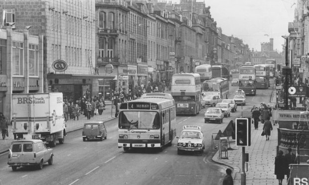 1979: The busy scene at the Bridge Street and Union Terrace junction on Union Street. Image: DC Thomson